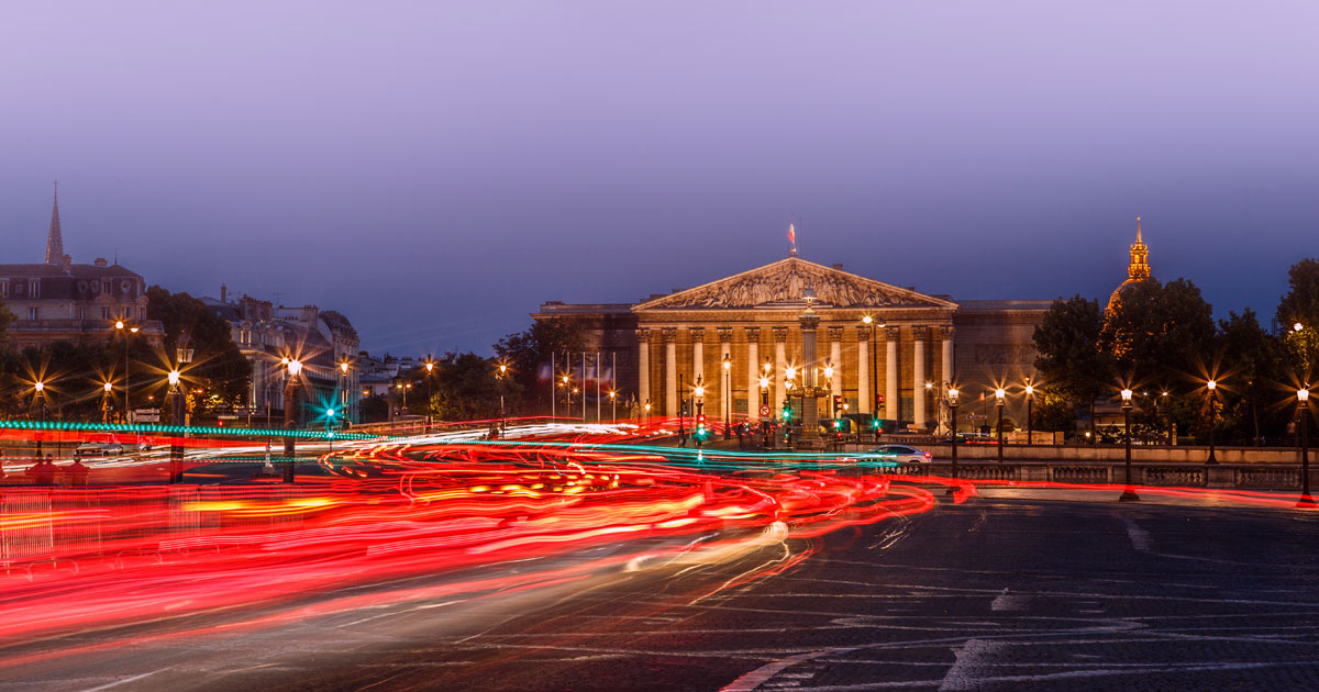 Photo du Palais bourbon (Assemblée Nationale) de nuit